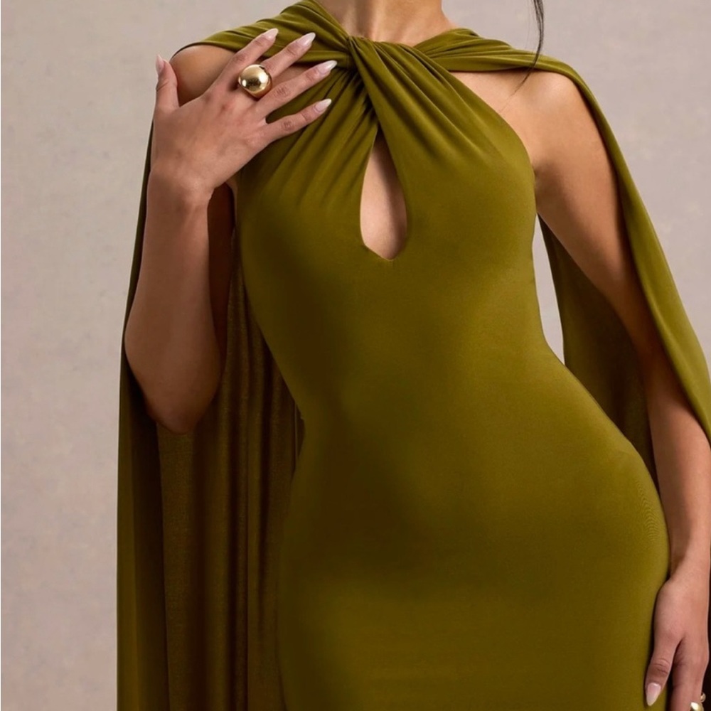 Club London dress - Picture 2 of 3